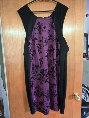 Trixxi Black & Purple Floral Panel Midi Dress